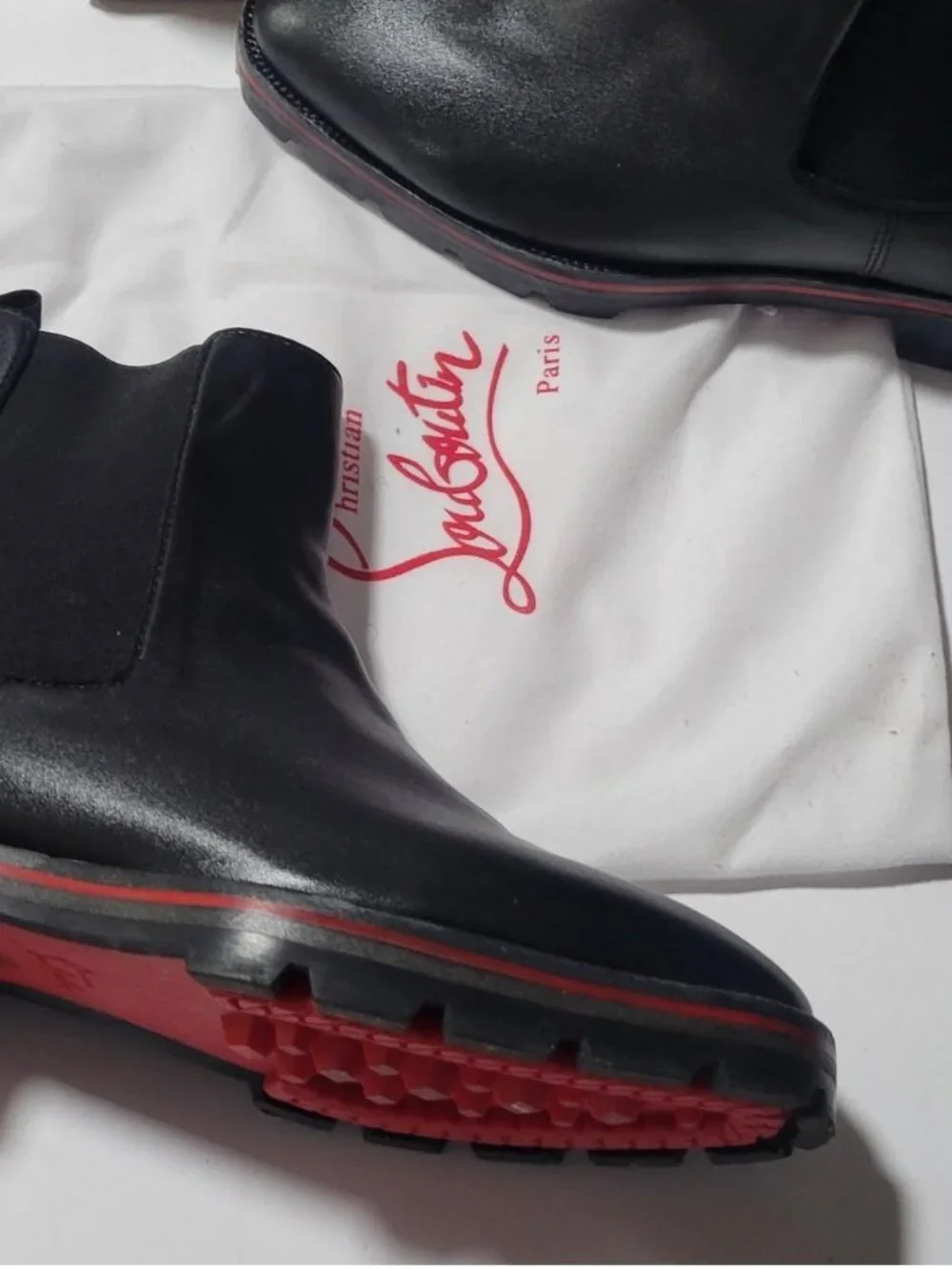 Authentic Christian Louboutin Alpinosol Black Leather Chelsea Boots | Men's 11.5